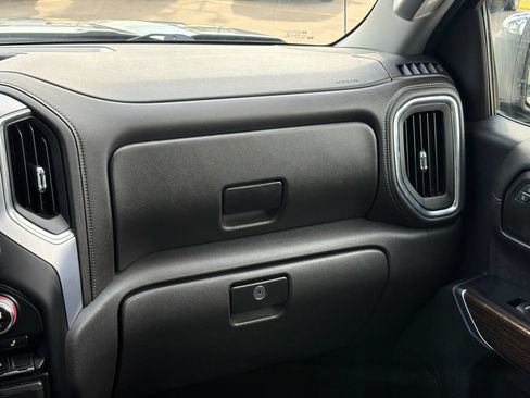 Used 2019 GMC Sierra 1500 SLE w/ SLE Value Package AWD/4WD image 15