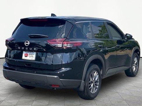 Certified 2026 Nissan Rogue S FWD image 5