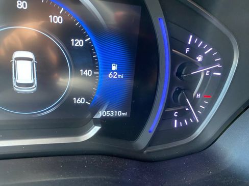 Used 2019 Hyundai Santa Fe SEL FWD image 33