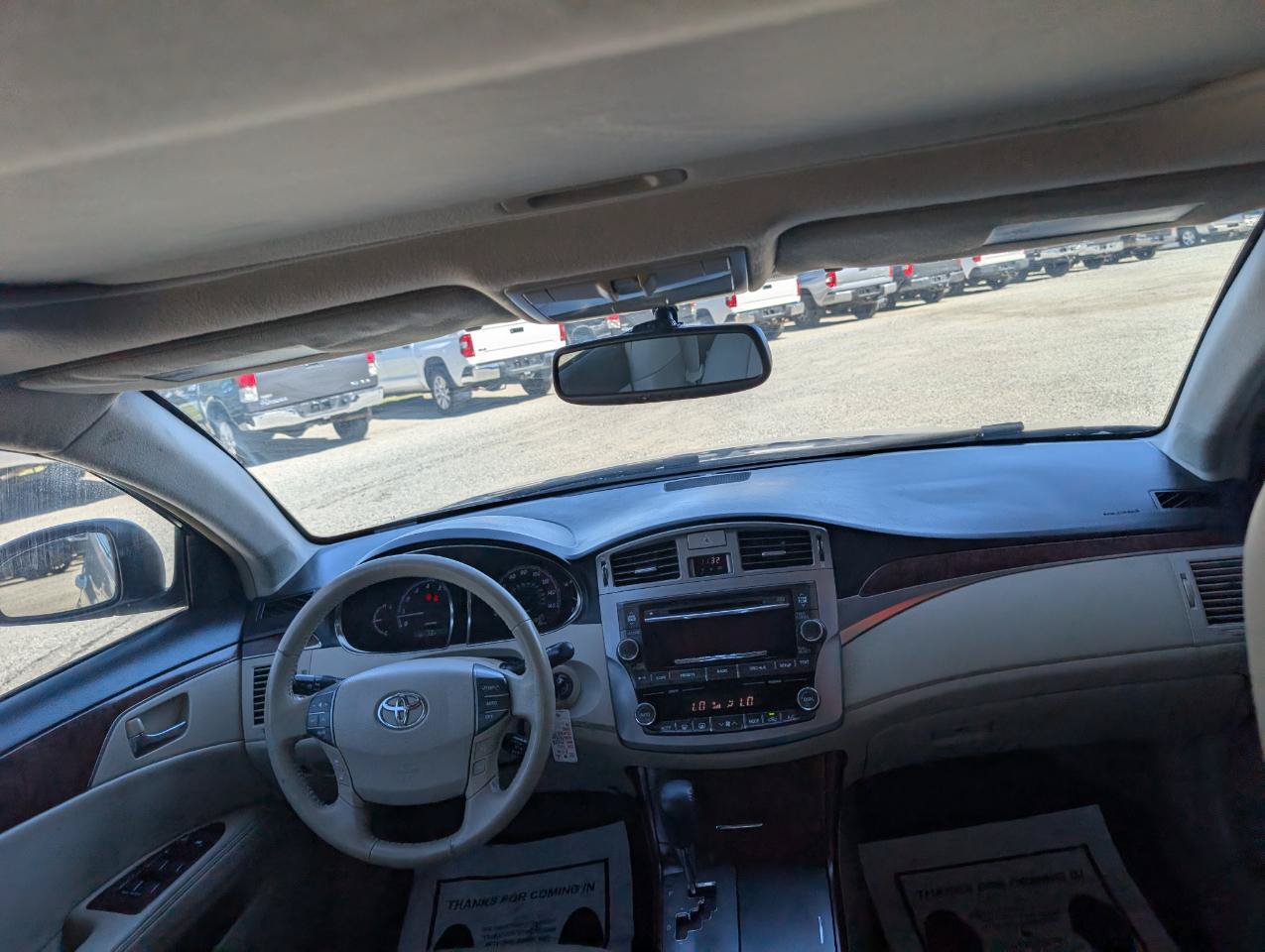Used 2011 Toyota Avalon FWD image 19