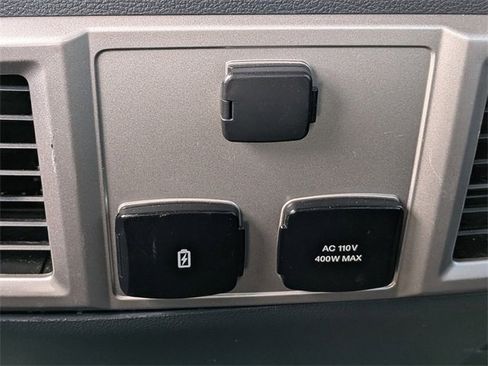 Used 2022 Ford F250 Lariat w/ Lariat Value Package image 14