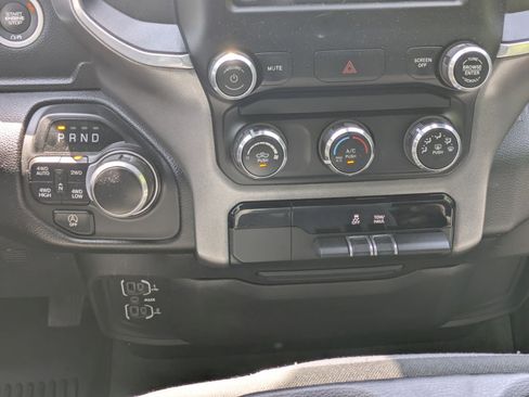Used 2021 RAM 1500 Big Horn AWD/4WD image 22
