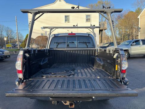 Used 2014 Toyota Tacoma 4x4 Double Cab w/ SR5 Package image 13