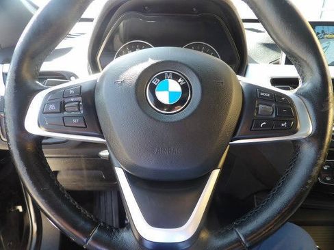 Used 2017 BMW X1 xDrive28i AWD/4WD image 16
