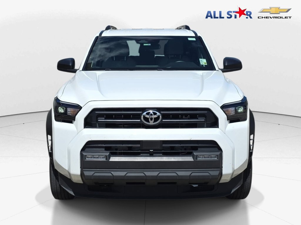 Used 2025 Toyota 4Runner SR5 AWD/4WD image 9