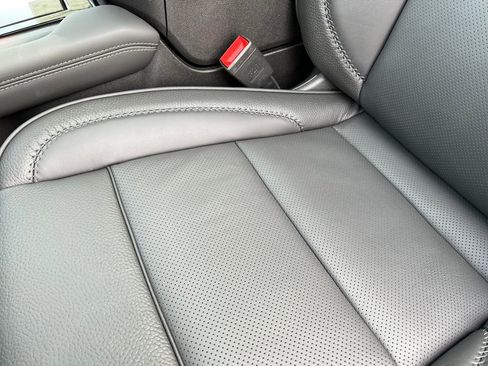 New 2026 GMC Yukon XL Denali w/ Denali Reserve Package image 15