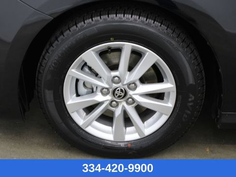 Used 2025 Toyota Camry LE image 25