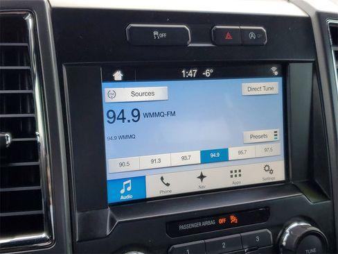 Used 2017 Ford F150 XLT w/ Equipment Group 302A Luxury image 19