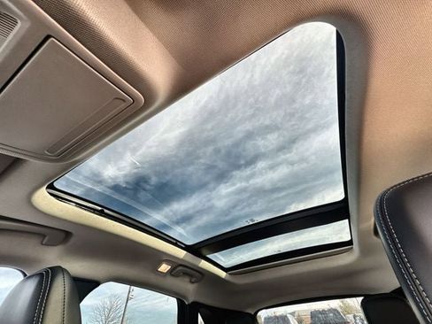 New 2026 Ford Escape SE image 21