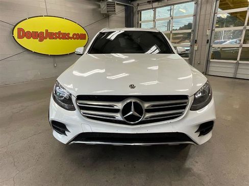 Used 2019 Mercedes-Benz GLC 300 w/ AMG Line image 8