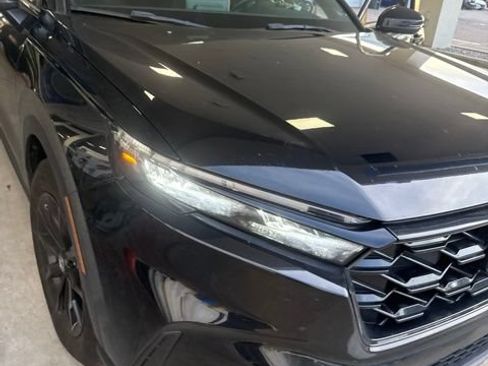 Used 2023 Honda CR-V Sport image 2