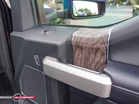 Used 2019 Ford F450 Lariat image 30