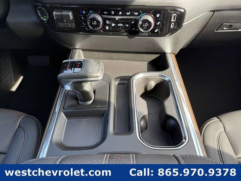 New 2026 Chevrolet Silverado 1500 High Country w/ High Country Premium Package AWD/4WD image 15