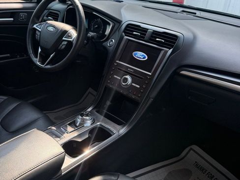 Used 2020 Ford Fusion Titanium FWD image 12