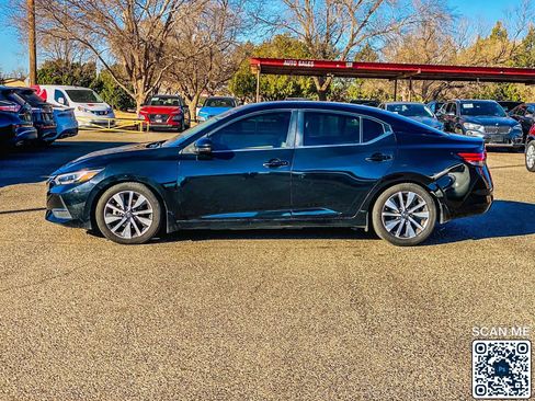 Used 2020 Nissan Sentra SV w/ SV Premium Package image 5