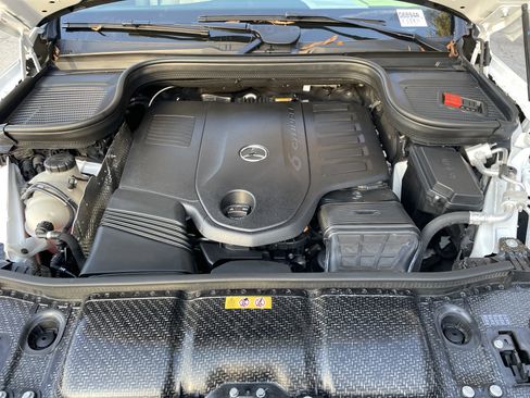 Certified 2024 Mercedes-Benz GLS 450 4MATIC image 53