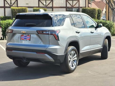 New 2026 Chevrolet Equinox LT image 4