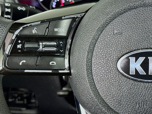 Used 2019 Kia Optima LX image 13