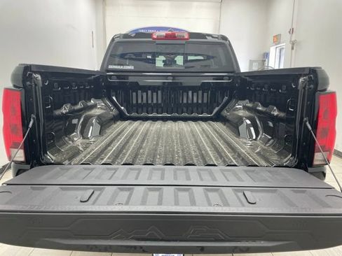 New 2026 Chevrolet Colorado Trail Boss AWD/4WD image 13