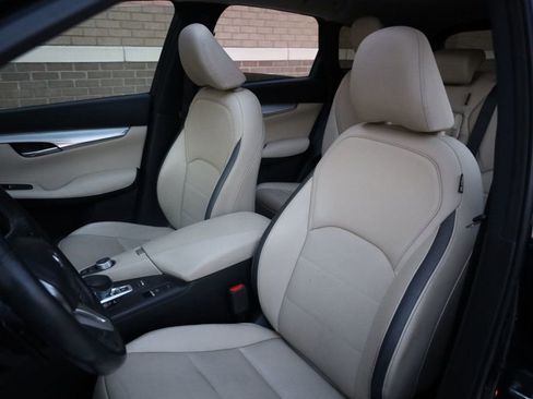 Used 2019 INFINITI QX50 Essential w/ Proactive Package image 6