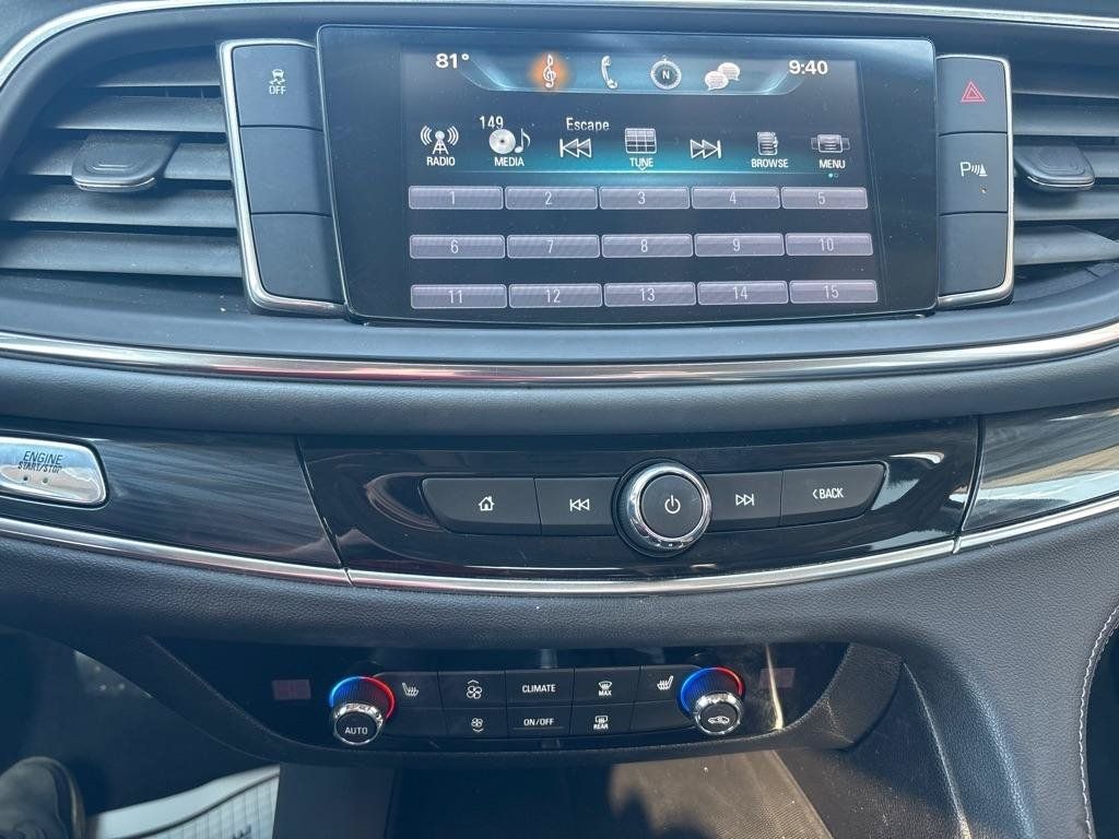Used 2019 Buick Enclave Essence FWD image 22