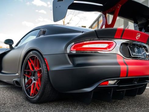 Used 2017 Dodge Viper GTC w/ ACR Package image 13