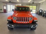 Used 2018 Jeep Wrangler Unlimited Sahara image 2