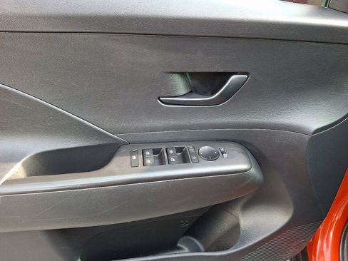 Used 2024 Hyundai Kona SEL AWD/4WD image 13