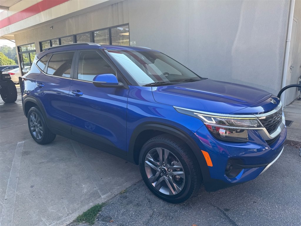 Used 2021 Kia Seltos S FWD image 1