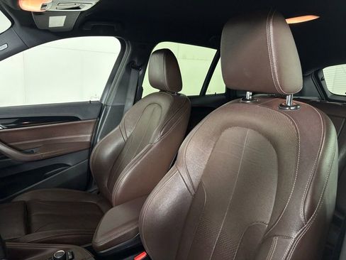 Used 2017 BMW X1 xDrive28i AWD/4WD image 15