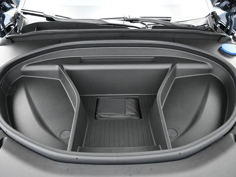 New 2025 Volvo EX90 Ultra AWD/4WD image 23