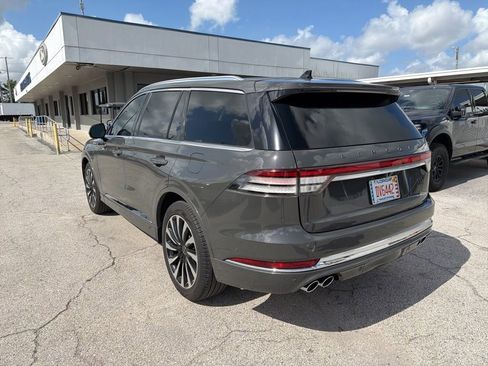 Used 2023 Lincoln Aviator Black Label Grand Touring w/ Class IV Trailer Tow Package AWD/4WD image 4