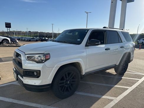 Used 2021 Toyota 4Runner Nightshade image 1