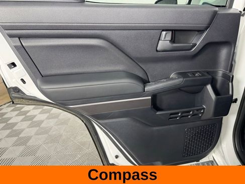 Used 2025 Toyota 4Runner TRD Off-Road image 22