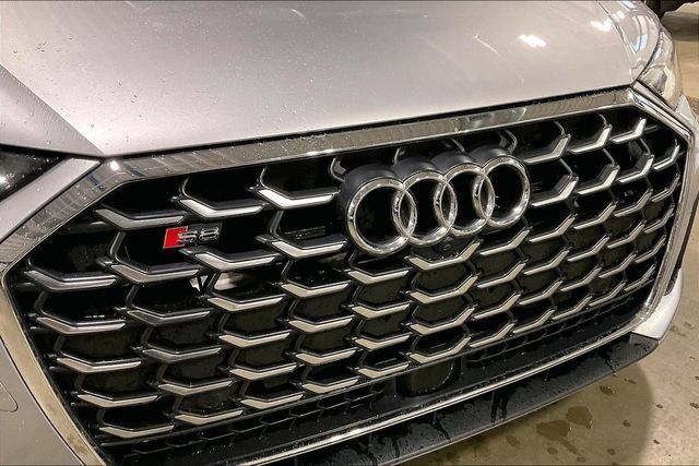 Used 2023 Audi S8 AWD/4WD image 30