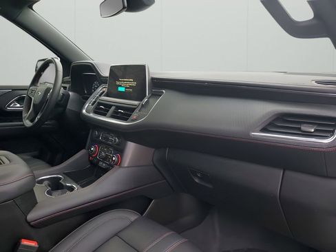Used 2023 Chevrolet Suburban RST image 14