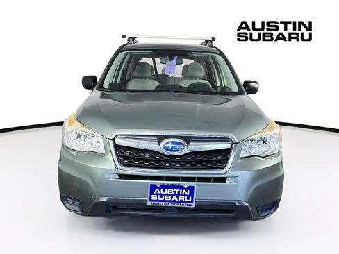 Used 2016 Subaru Forester 2.5i w/ Popular Package #2 AWD/4WD image 2