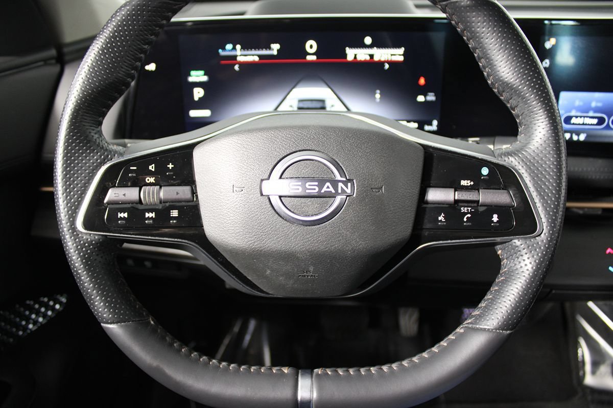 Used 2023 Nissan Ariya FWD image 7