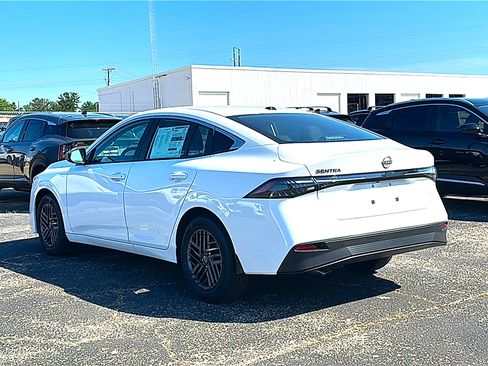 New 2026 Nissan Sentra SV w/ SV Convenience Package FWD image 6