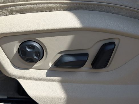 Used 2018 Audi Q7 3.0T Premium Plus w/ Premium Plus Package image 27