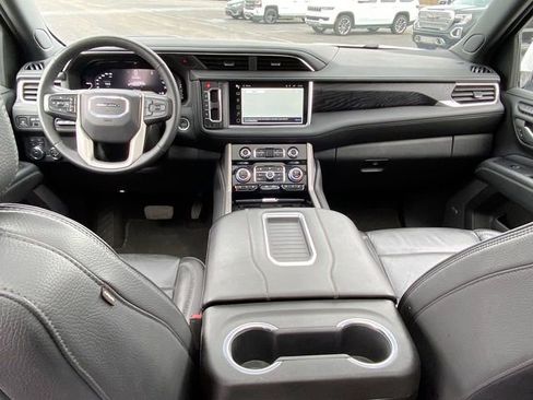 Certified 2024 GMC Yukon Denali image 23