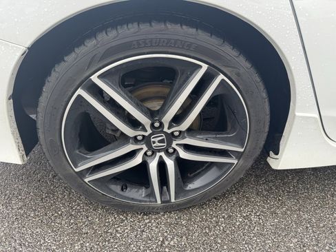 Certified 2017 Honda Accord Sport Special Edition image 5