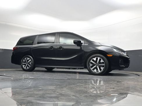 Used 2025 Honda Odyssey EX-L image 40