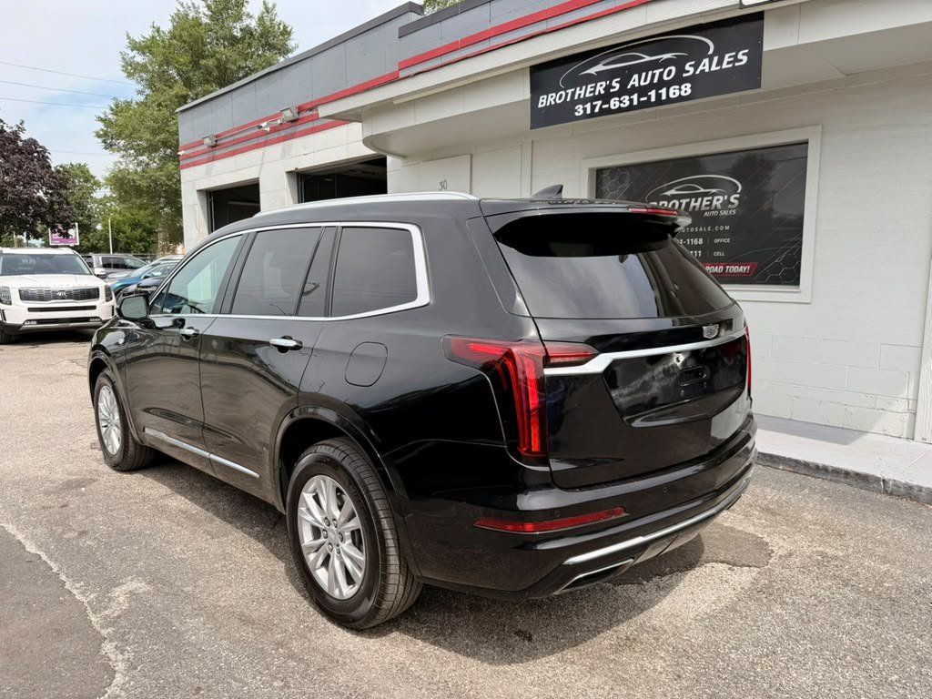 Used 2022 Cadillac XT6 Premium Luxury AWD/4WD image 11