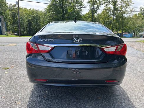 Used 2011 Hyundai Sonata GLS w/ Popular Equipment Pkg 2 FWD image 14