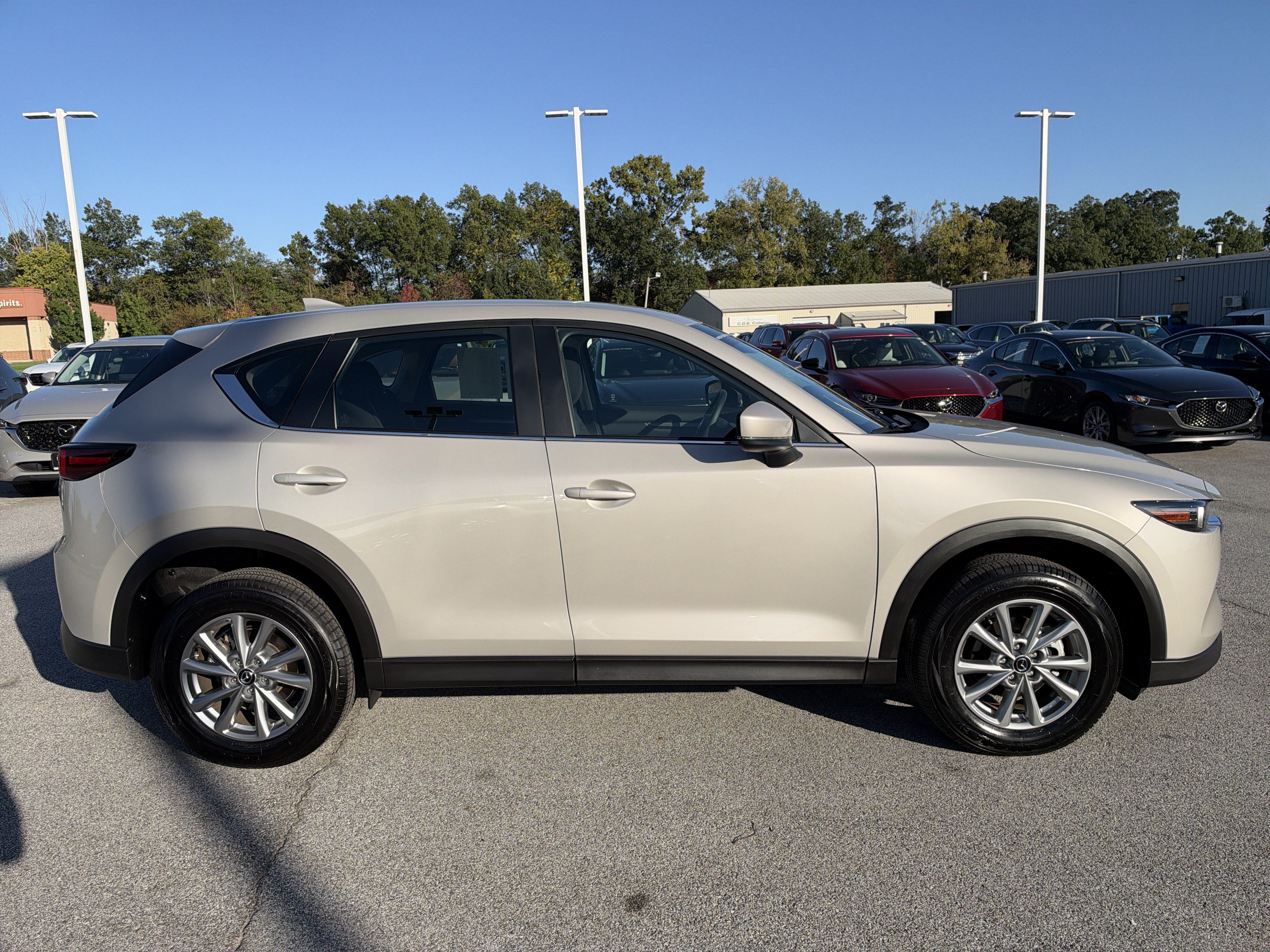 Certified 2025 MAZDA CX-5 AWD 2.5 S image 2