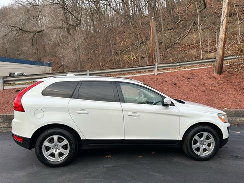 Used 2011 Volvo XC60 3.2 image 6