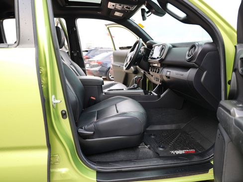 Used 2022 Toyota Tacoma TRD Pro image 43