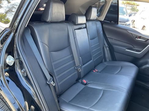 Used 2023 Toyota RAV4 XLE Premium FWD image 19