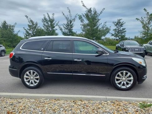 Used 2017 Buick Enclave Premium w/ Experience Buick Package FWD image 4